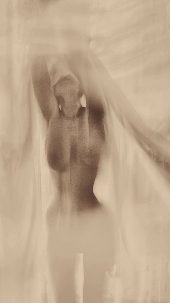 A cover of "women" cluster. The owner is susuu. The cluster consists of 10 elements.