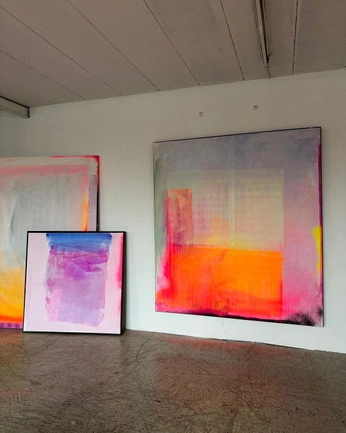 A cover of "Gallery" cluster. The owner is bbarry. The cluster consists of 12 elements.