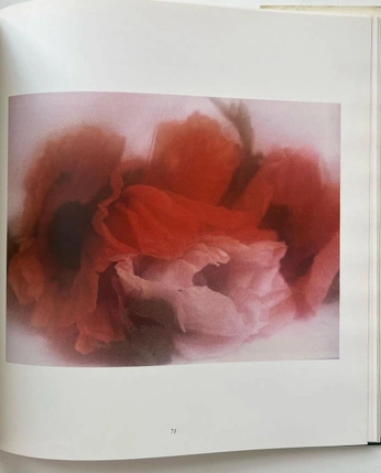 A cover of "flowers" cluster. The owner is filmvxz. The cluster consists of 4 elements.