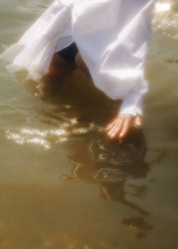 A cover of "Sunset Recall" cluster. The owner is smolonigiri. The cluster consists of 3 elements.