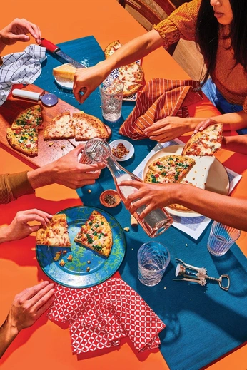 A cover of "WWC" cluster. The owner is roundhousestudio. The cluster consists of 9 elements.