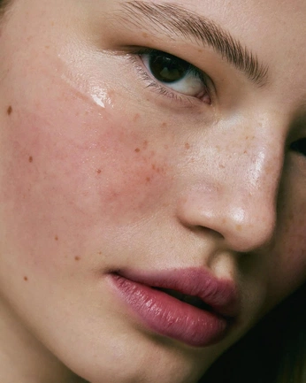 A cover of "Bellatrix" cluster. The owner is annathevault. The cluster consists of 4 elements.