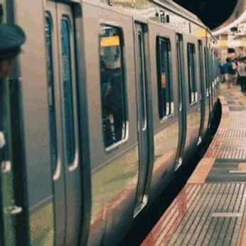 A cover of "Cinemagraphs" cluster. The owner is niklaus. The cluster consists of 19 elements.