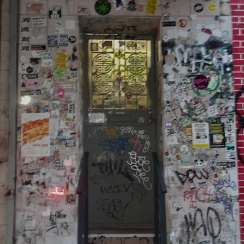 A cover of "Ny’" cluster. The owner is aquapink. The cluster consists of 8 elements.