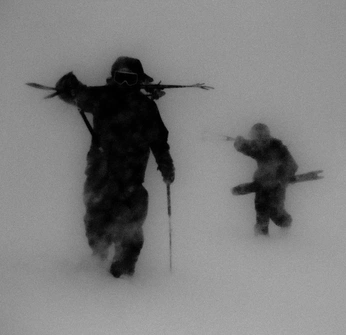 A cover of "SPORTS_OUTDOOR" cluster. The owner is tenetdesign. The cluster consists of 42 elements.