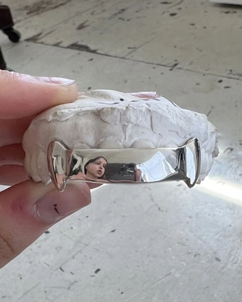 A cover of "chromium" cluster. The owner is bence.tiff. The cluster consists of 11 elements.