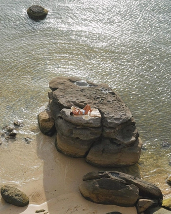 A cover of "rocky nature cinema" cluster. The owner is romalituse. The cluster consists of 145 elements.