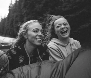 A cover of "another" cluster. The owner is lucaspitaperex. The cluster consists of 11 elements.