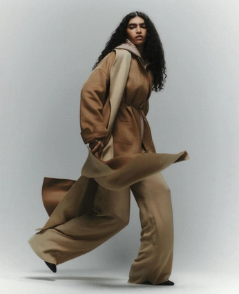 A cover of "Studio lighting" cluster. The owner is nickramsey. The cluster consists of 2 elements.