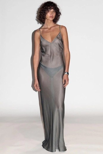 A cover of "Outfits" cluster. The owner is designerinspo. The cluster consists of 18 elements.