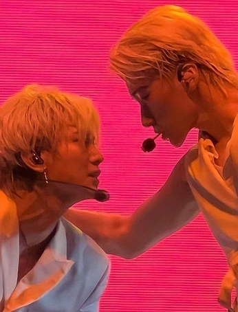 A cover of "ateez" cluster. The owner is arietis. The cluster consists of 6 elements.