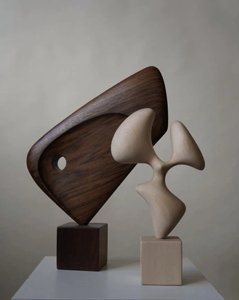 A cover of "\\\ ART" cluster. The owner is cacocrz. The cluster consists of 4 elements.