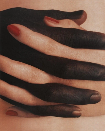 A cover of "Diversity / connection" cluster. The owner is electrougly. The cluster consists of 41 elements.