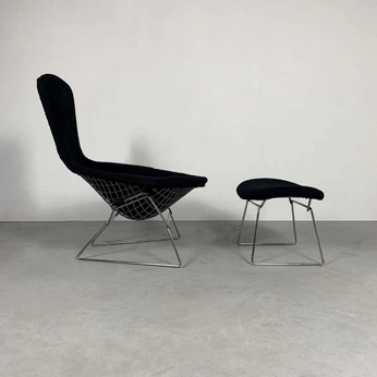 A cover of "Furniture" cluster. The owner is stevierodger. The cluster consists of 4 elements.