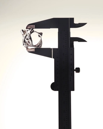 A cover of "Aluminio" cluster. The owner is joanmargets. The cluster consists of 32 elements.