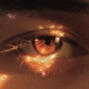 A cover of "honey" cluster. The owner is pinkleopard2. The cluster consists of 22 elements.