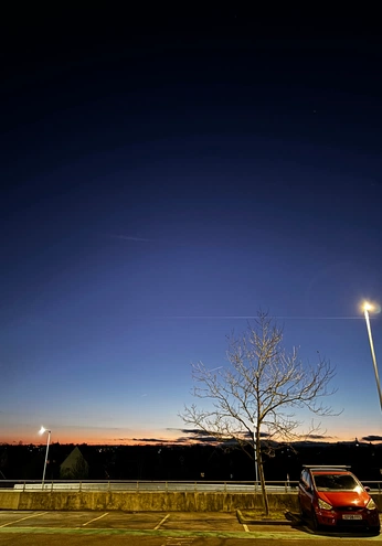 A cover of "Clear nights" cluster. The owner is temment. The cluster consists of 2 elements.