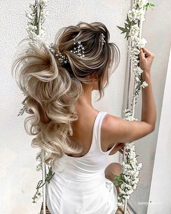 A cover of "Wedding hairstyle" cluster. The owner is jay222. The cluster consists of 1 element.