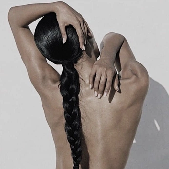 A cover of "DKWW" cluster. The owner is cornsilkgothic. The cluster consists of 322 elements.