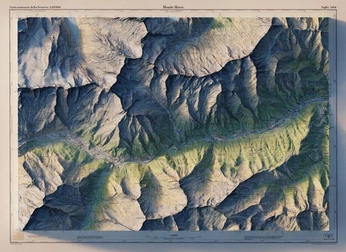 A cover of "Maps" cluster. The owner is cleme. The cluster consists of 18 elements.