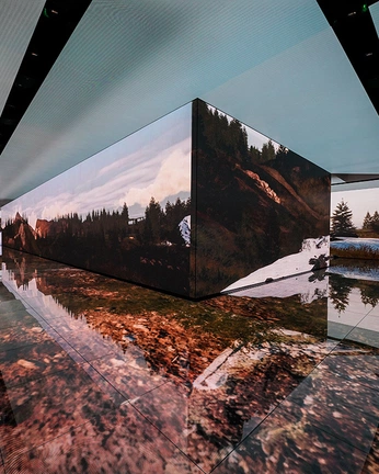 A cover of "Fashion Show" cluster. The owner is ebuttl. The cluster consists of 134 elements.