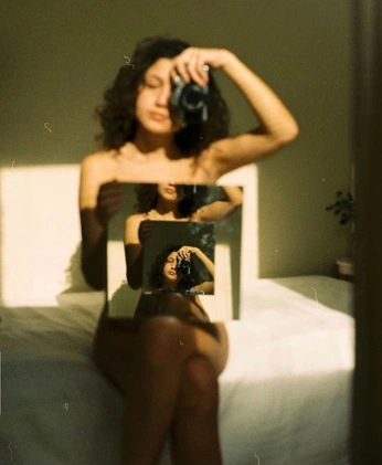 A cover of "self portrait" cluster. The owner is anabastos. The cluster consists of 9 elements.