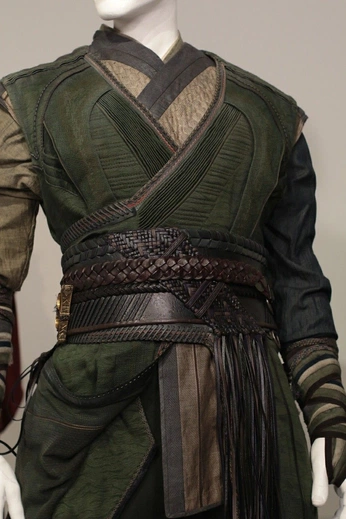 A cover of "Art Fashion" cluster. The owner is caspergeist. The cluster consists of 337 elements.