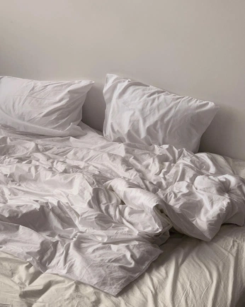 A cover of "things" cluster. The owner is kassiamelox. The cluster consists of 2 elements.