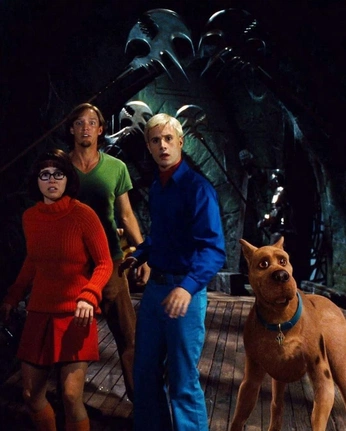 A cover of "oct 2025" cluster. The owner is liz01. The cluster consists of 13 elements.