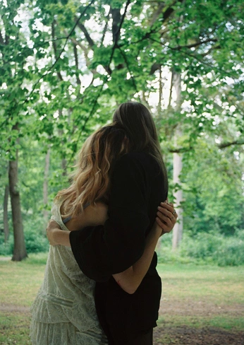 A cover of "Sisters" cluster. The owner is citrinecodesign. The cluster consists of 10 elements.