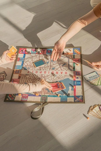 A cover of "LIME GAMES" cluster. The owner is sargiskudeyan. The cluster consists of 8 elements.