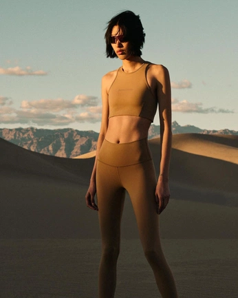 A cover of "desert activewear" cluster. The owner is miapolcyn. The cluster consists of 14 elements.