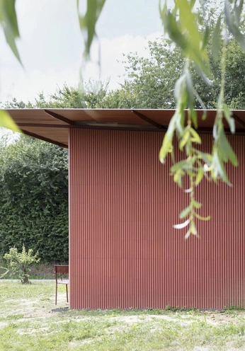 A cover of "moods randari" cluster. The owner is danias1. The cluster consists of 26 elements.