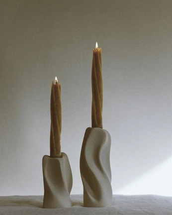 A cover of "Candle" cluster. The owner is judithlauren. The cluster consists of 2 elements.