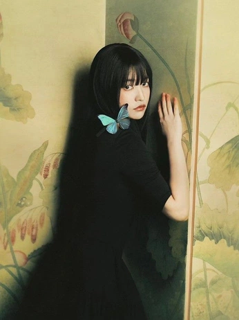 A cover of "fae" cluster. The owner is actualborealis. The cluster consists of 72 elements.