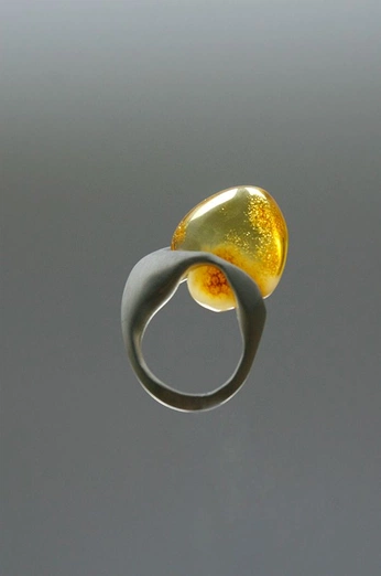 A cover of "glass blown" cluster. The owner is admjewelry. The cluster consists of 8 elements.