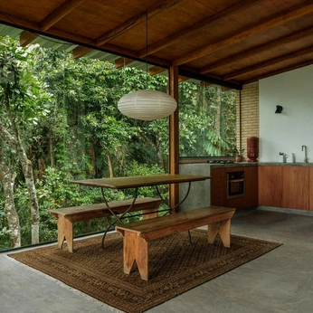 A cover of "homes" cluster. The owner is ixchelradbruch. The cluster consists of 14 elements.