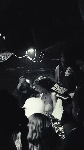 A cover of "videor" cluster. The owner is lidanielsson. The cluster consists of 1 element.