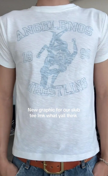 A cover of "GRAPHICS" cluster. The owner is elysianclo. The cluster consists of 6 elements.