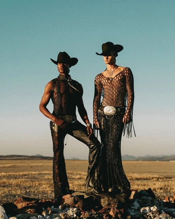 A cover of "For this or that" cluster. The owner is daisybdubs. The cluster consists of 25 elements.