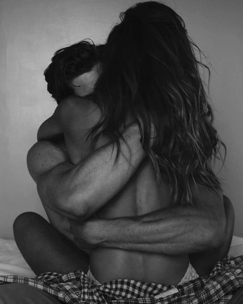 A cover of "estoy enamorado" cluster. The owner is gremlin2. The cluster consists of 45 elements.