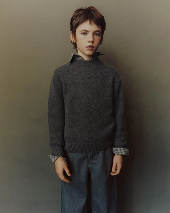 A cover of "Storyboard" cluster. The owner is luchiihp. The cluster consists of 4 elements.