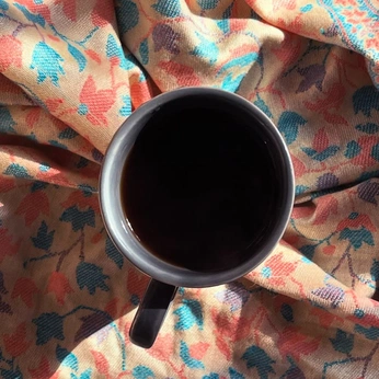 A cover of "Mmm" cluster. The owner is skkncupid. The cluster consists of 5 elements.