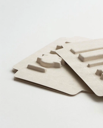 A cover of "Monarch packaging" cluster. The owner is hmrnd. The cluster consists of 16 elements.