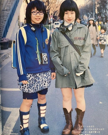 A cover of "Ref dessin" cluster. The owner is pinkwhale. The cluster consists of 9 elements.