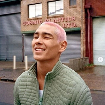 A cover of "Dom Choi" cluster. The owner is nublz. The cluster consists of 300 elements.