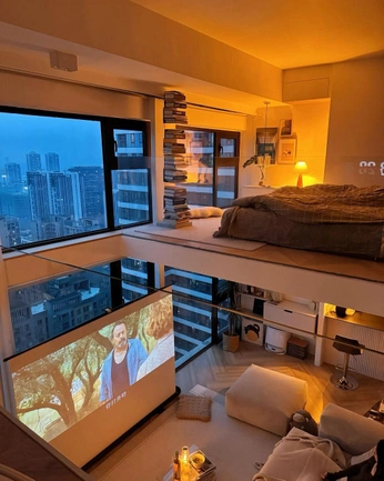 A cover of "spaces" cluster. The owner is iazycat. The cluster consists of 39 elements.