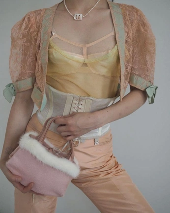 A cover of "design" cluster. The owner is exzven. The cluster consists of 19 elements.