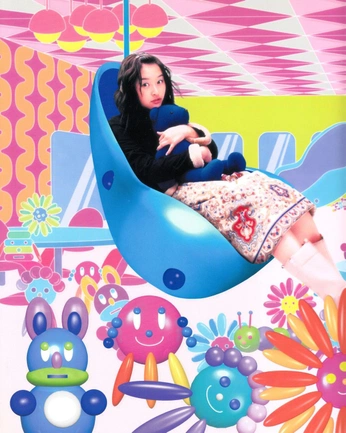 A cover of "Extravagenza" cluster. The owner is fannyboe777. The cluster consists of 13 elements.