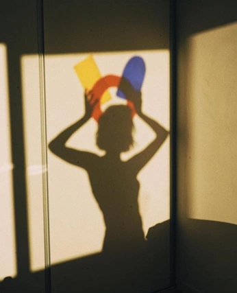 A cover of "Shadow" cluster. The owner is levitash. The cluster consists of 3 elements.